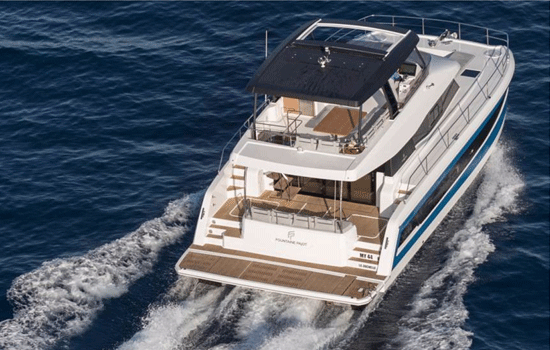 Bahamas Yacht Charter: Motor 5 Power catamaran From $10,950/week 3 cabins/2 head sleeps 6 Air